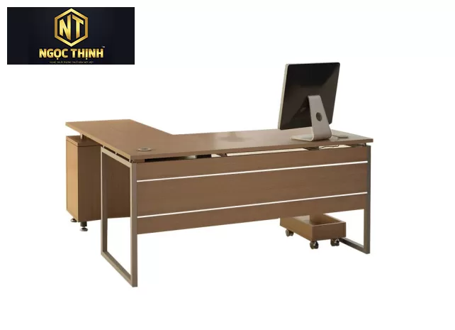 Bàn lãnh đạo khung thép mặt gỗ Melamine HR160C2